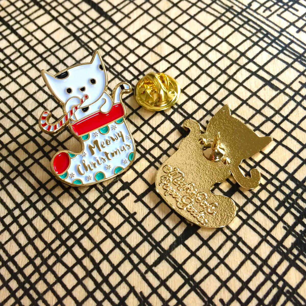 Meowy Christmas Enamel pin