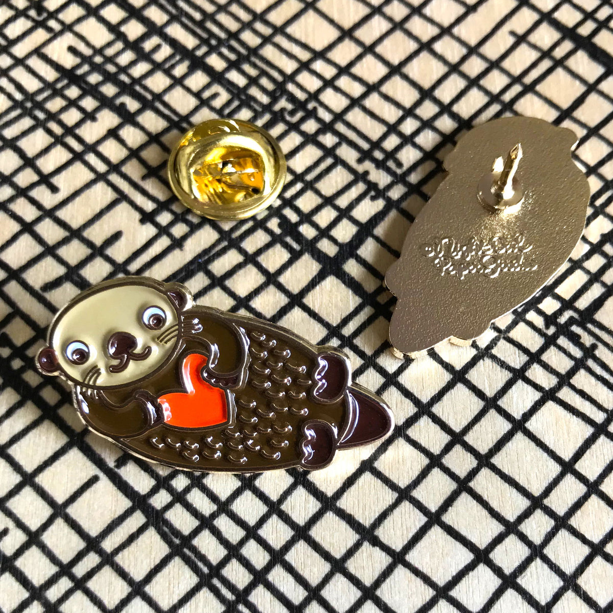 Otter Love Enamel pin