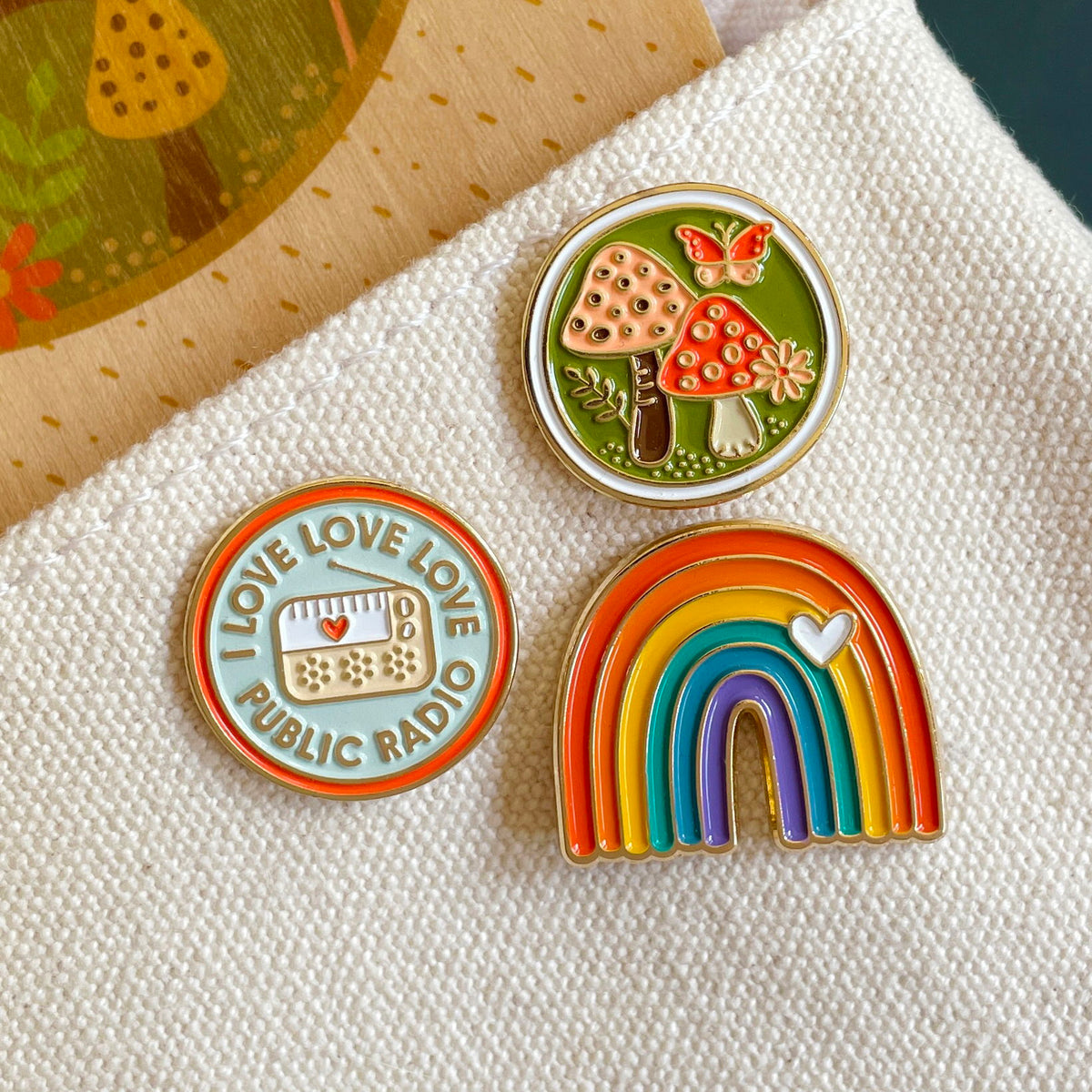 Public Radio Enamel pin